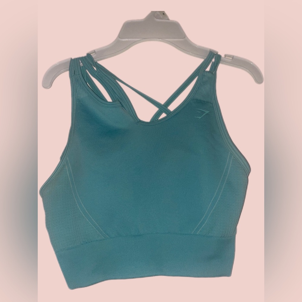 Gymshark crop top for workout 🦈💙 - Picture 5 of 5